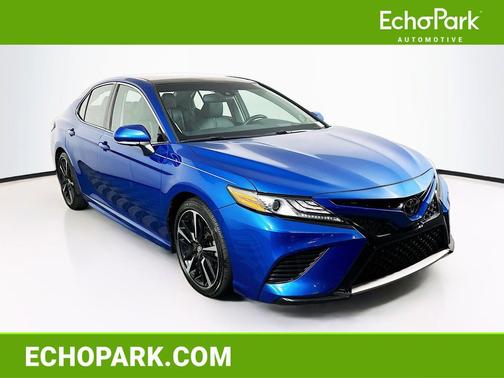 Blue Streak Metallic 2018 Toyota Camry XSE