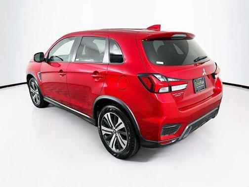 2024 Mitsubishi Outlander Sport SE