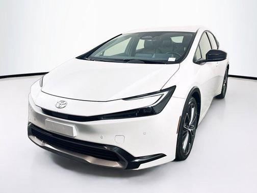 2024 Toyota Prius XLE