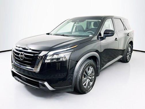 2024 Nissan Pathfinder S 4WD