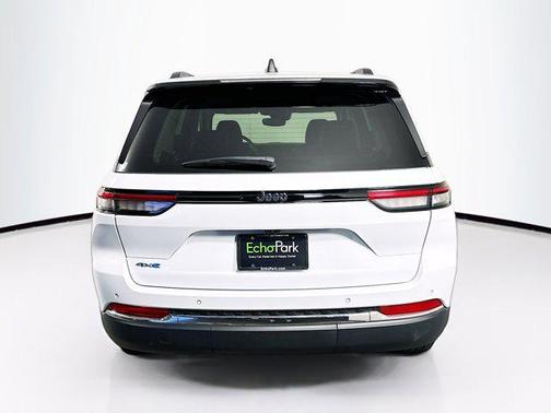 Bright White Clearcoat 2022 Jeep Grand Cherokee 4xe Base