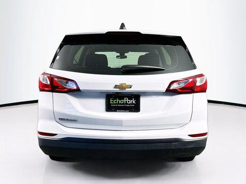 Summit White 2020 Chevrolet Equinox LS