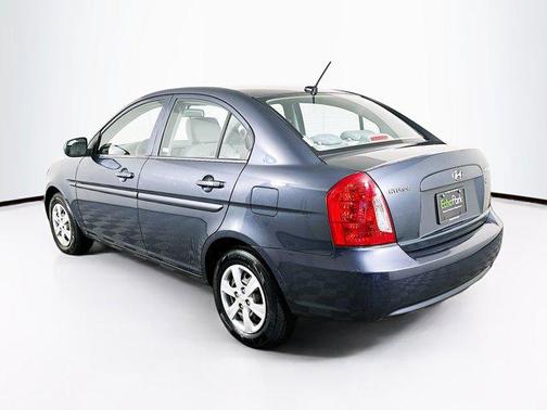 2010 Hyundai Accent GLS