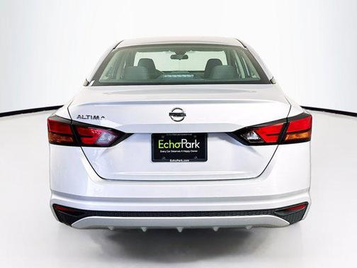 2021 Nissan Altima S FWD