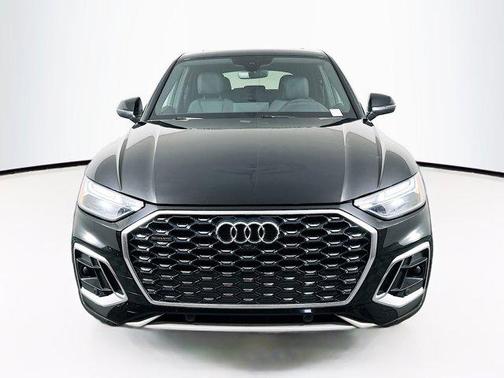 2022 Audi Q5 45 S line Premium Plus