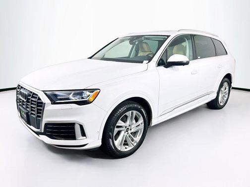 2021 Audi Q7 55 Premium