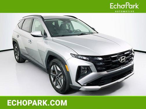 Shimmering Silver 2025 Hyundai TUCSON SEL