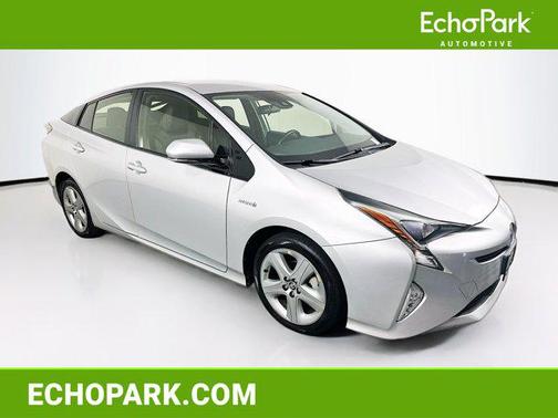 2016 Toyota Prius Three Touring