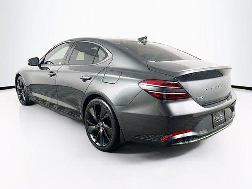 2023 Genesis G70 2.0T RWD
