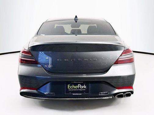 2023 Genesis G70 2.0T RWD