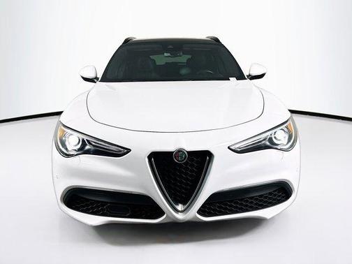2022 Alfa Romeo Stelvio Ti