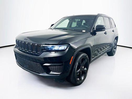 2022 Jeep Grand Cherokee Altitude