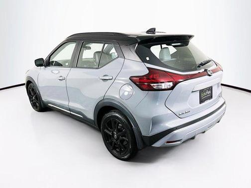 Gray 2021 Nissan Kicks SR