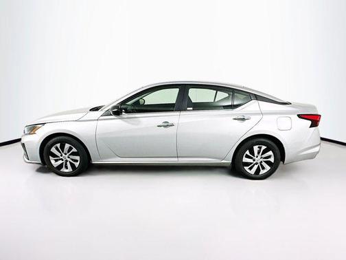 2024 Nissan Altima S FWD