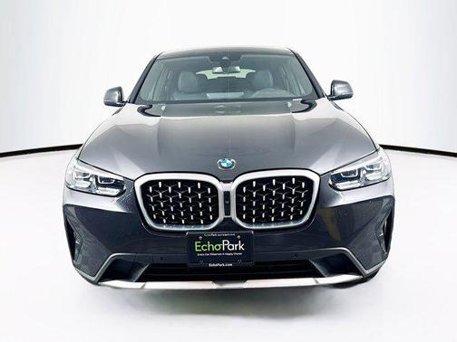 2024 BMW X4 xDrive30i