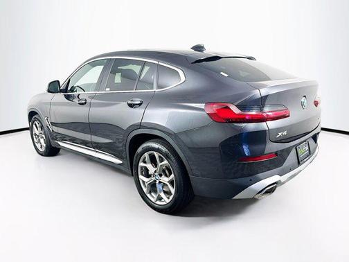2024 BMW X4 xDrive30i