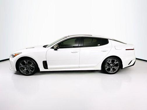 2021 Kia Stinger GT-Line