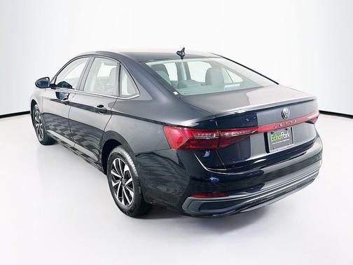 Deep Black Pearl 2025 Volkswagen Jetta 1.5T S