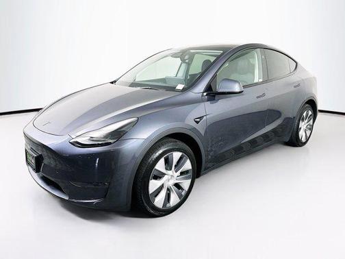 2023 Tesla Model Y RWD