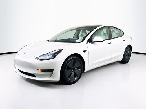 Solid Black 2023 Tesla Model 3 Standard Range