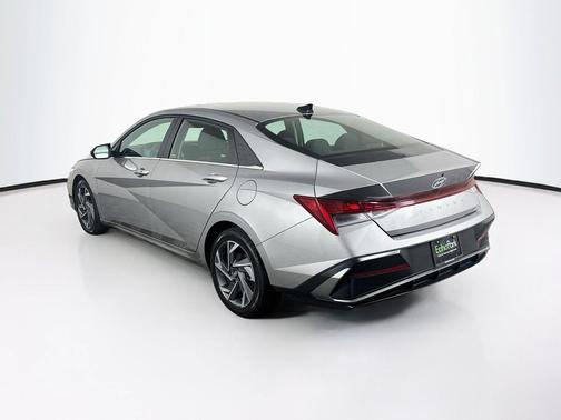 Gray 2025 Hyundai ELANTRA SEL