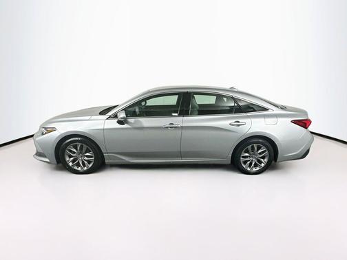 Celestial Silver Metallic 2020 Toyota Avalon XLE