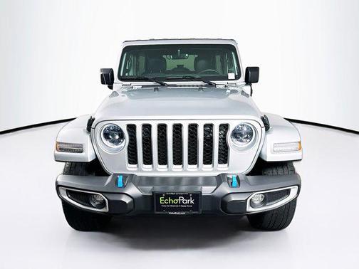 Silver Zynith Clearcoat 2023 Jeep Wrangler 4xe Sahara