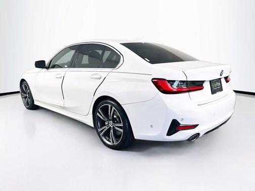2021 BMW 330 330i