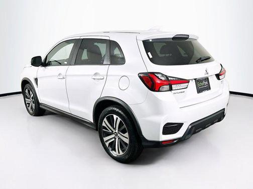 2024 Mitsubishi Outlander Sport SE