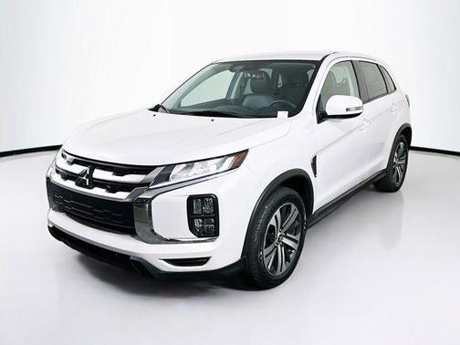 2024 Mitsubishi Outlander Sport SE