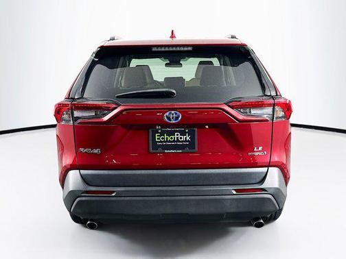 2024 Toyota RAV4 Hybrid SE