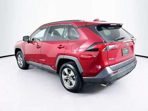 2024 Toyota RAV4 Hybrid SE