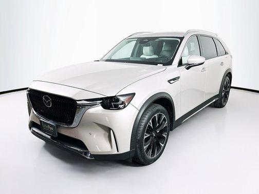2024 Mazda CX-90 PHEV Premium Plus