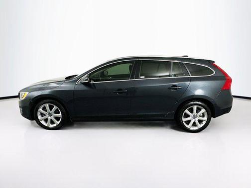 2016 Volvo V60 T5 Drive-E Premier