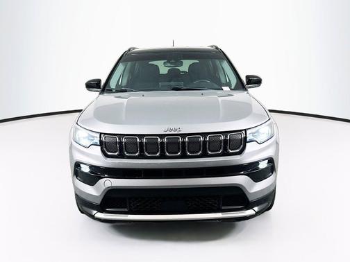 Billet Silver Metallic Clearcoat 2022 Jeep Compass Limited