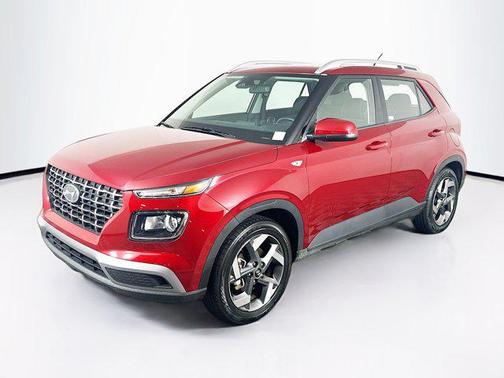 2024 Hyundai VENUE SEL