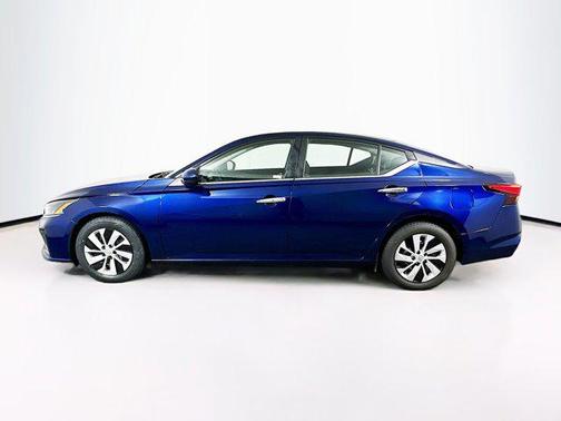 2023 Nissan Altima S FWD