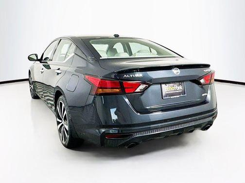 2021 Nissan Altima Platinum Intelligent AWD