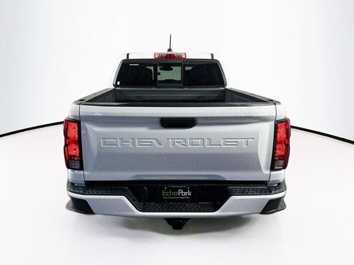 Summit White 2024 Chevrolet Colorado LT