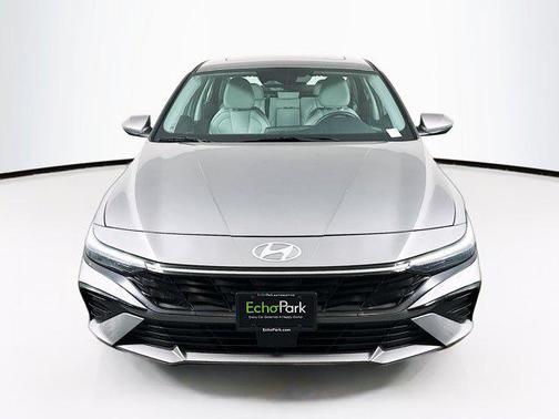 2025 Hyundai ELANTRA HEV Limited