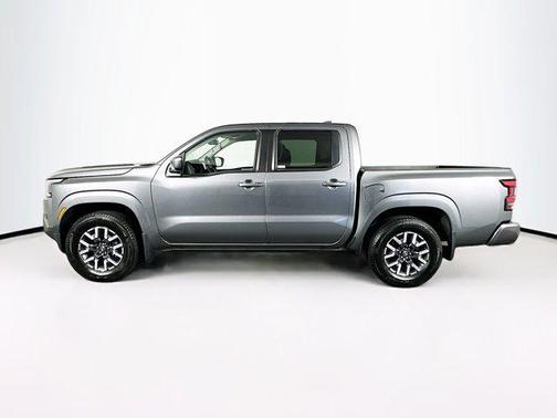 2024 Nissan Frontier SL