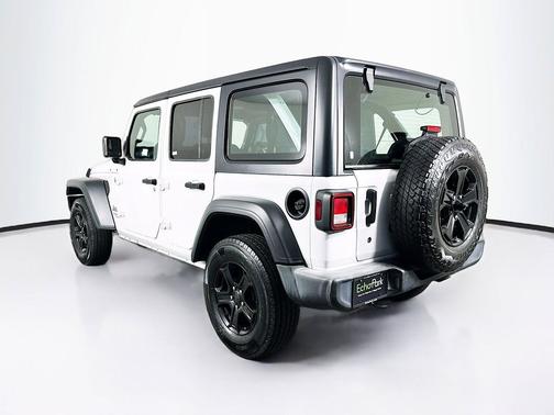 Bright White Clearcoat 2018 Jeep Wrangler Unlimited Sport