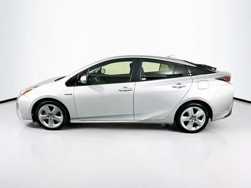 2016 Toyota Prius Three Touring