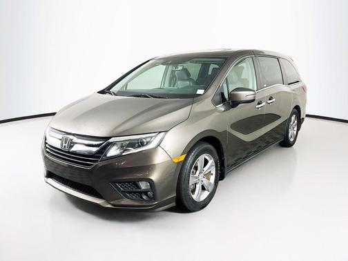 Gray 2018 Honda Odyssey EX-L