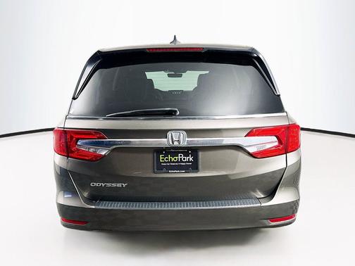 Gray 2018 Honda Odyssey EX-L