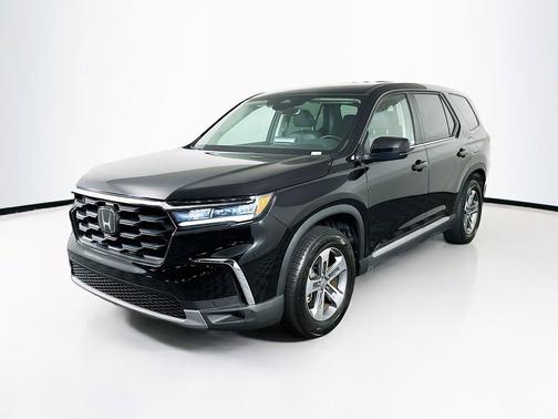 Crystal Black Pearl 2024 Honda Pilot EX-L