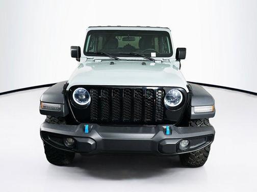 Earl Clearcoat 2023 Jeep Wrangler 4xe Base