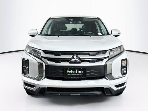 Alloy Silver Metallic 2024 Mitsubishi Outlander Sport SE