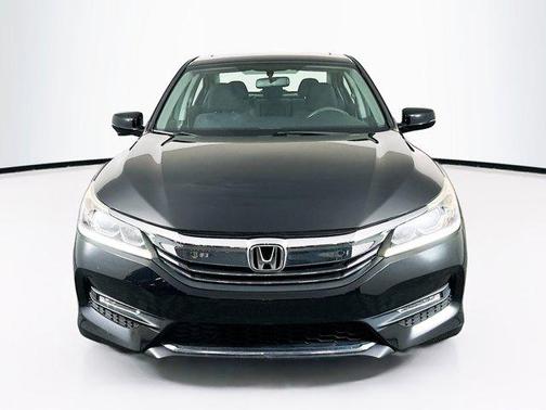 2017 Honda Accord EX