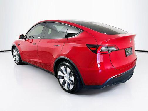 2022 Tesla Model Y Long Range Dual Motor All-Wheel Drive